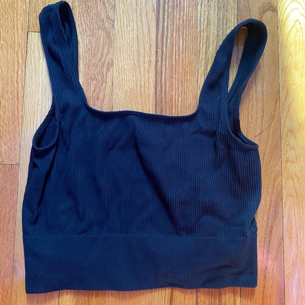 Black Ribbed Crop Top